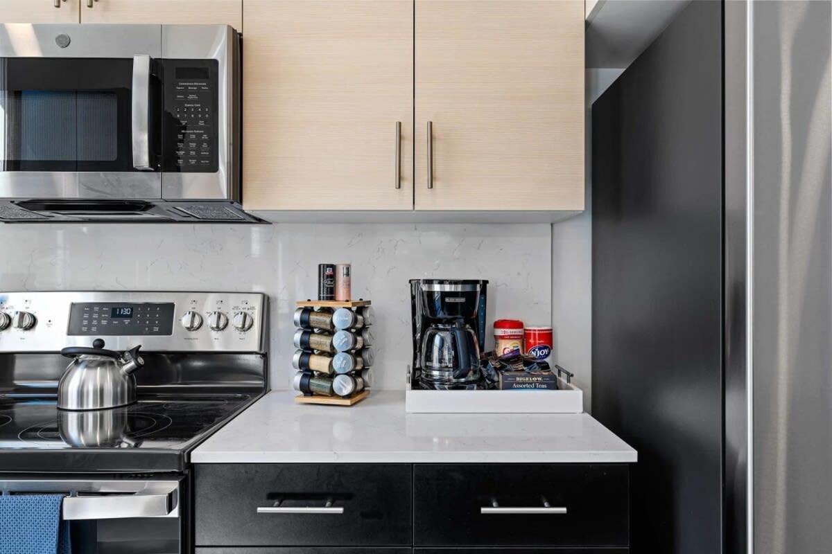 2Br Luxury Urban Escape Balcony & Fitness Center Apartment ซอลต์เลคซิตี้ ภายนอก รูปภาพ